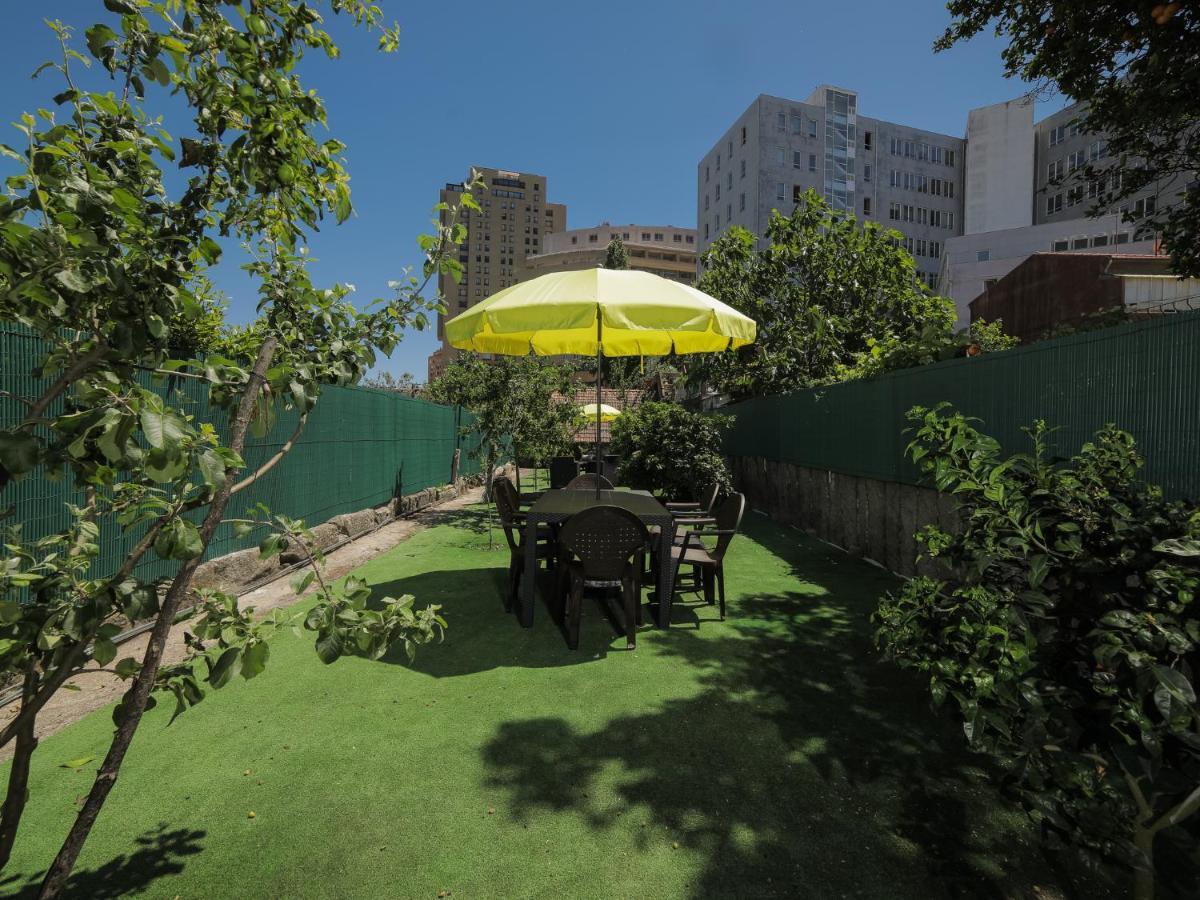Oporto Guest Isac Garden W/ Parking Lejlighed Vila Nova de Gaia Eksteriør billede